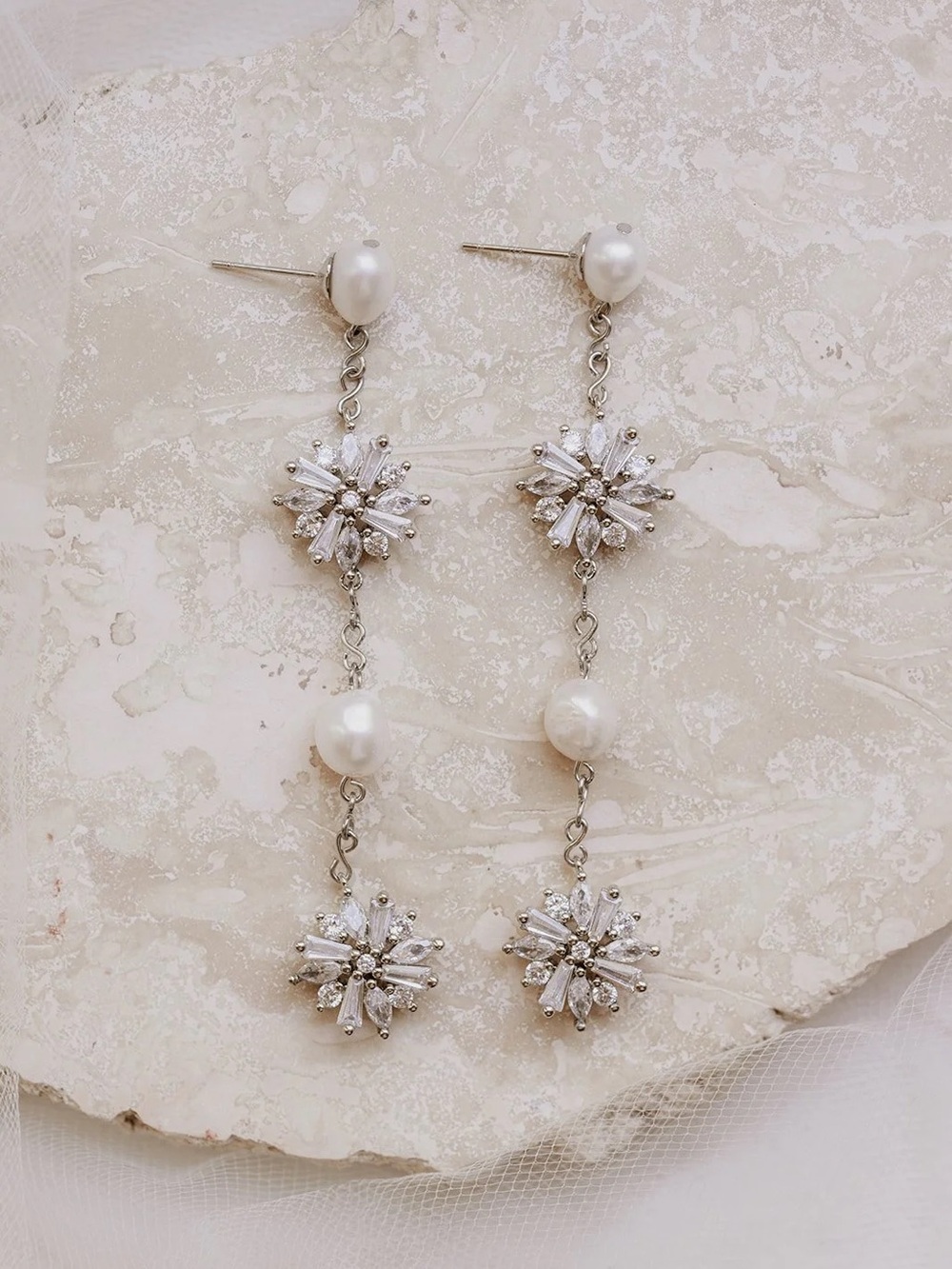Jade Oi Studio Sofia White Gold Starburst Rhinestone Pearl Drop Bridal Earrings